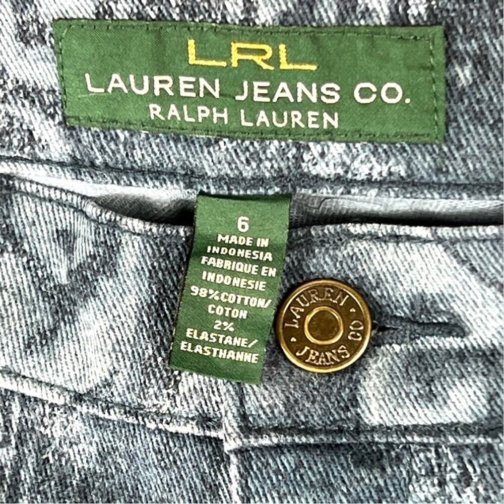 Patterned Blue Jeans - Picture 6 of 9